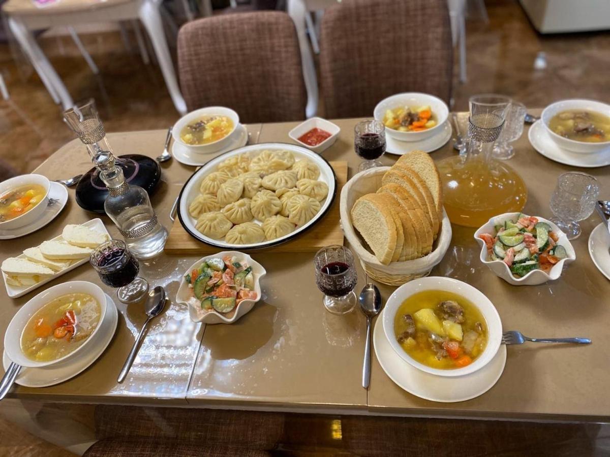 Hotel Diamond Kazbegi Eksteriør billede