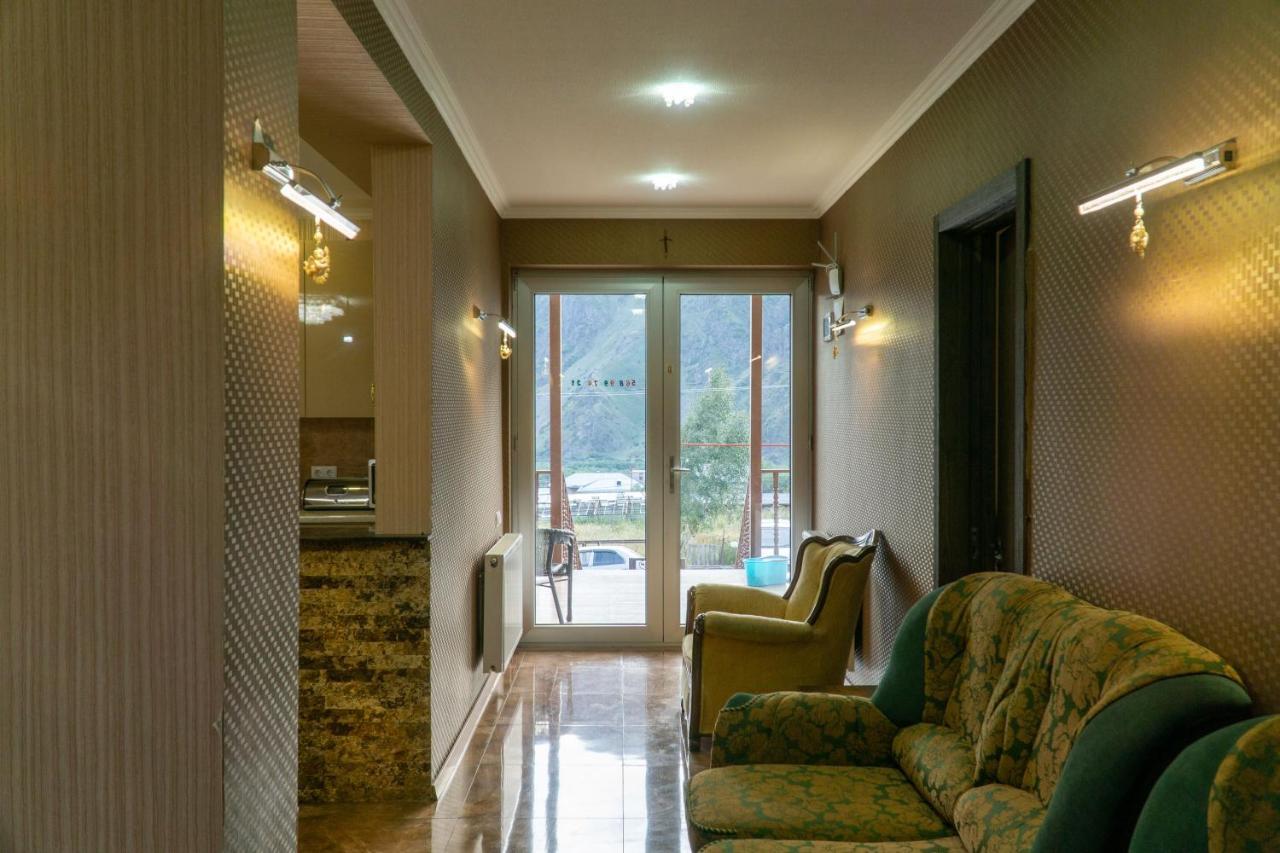 Hotel Diamond Kazbegi Eksteriør billede