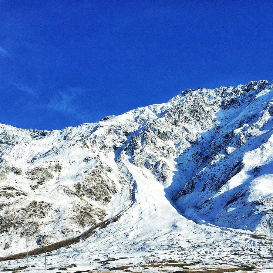 Hotel Diamond Kazbegi Eksteriør billede